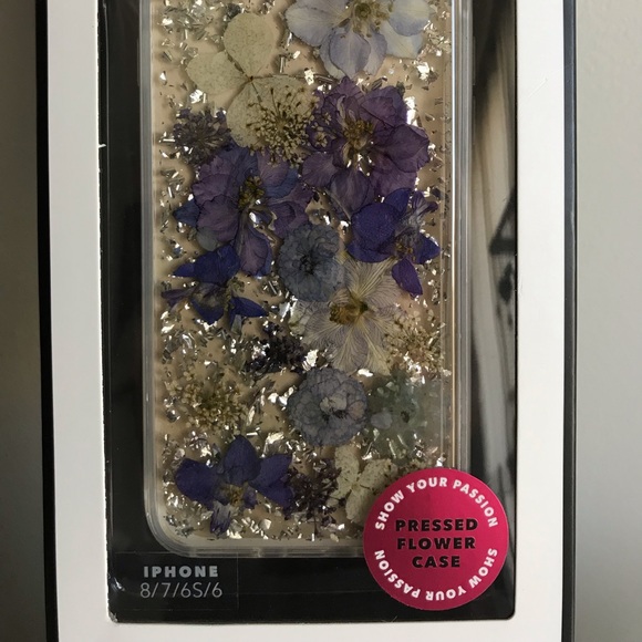 Casetify Pressed Flower Case Iphone 8/7/6S/6 - Picture 2 of 7